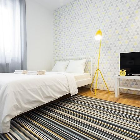 Giallo Apartment - Free Private Parking Novi Sad Exterior foto